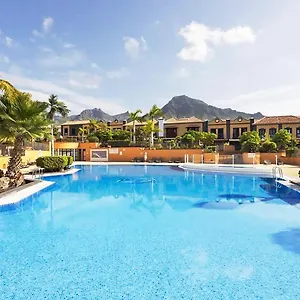  Holiday home Exclusive Townhouse In Plaza Del Duque Close To The